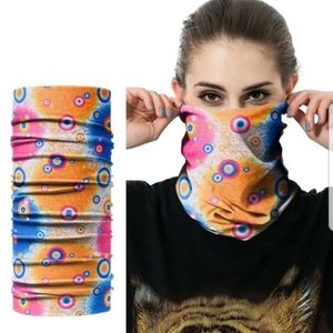 SHEIN Geometric sun protection for the face.